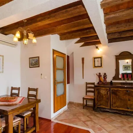 Lejlighed Holiday Bender- Three Bedroom Holiday With Terrace And Sea View