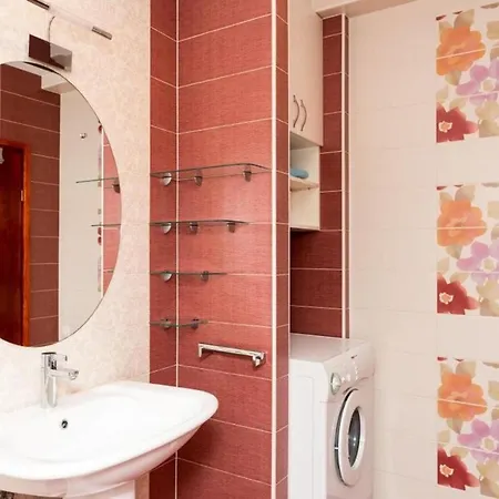 Holiday Bender- Three Bedroom Holiday With Terrace And Sea View *